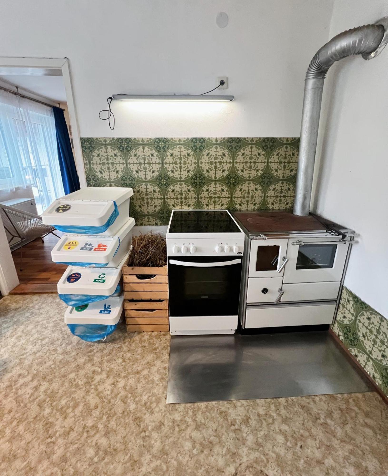 Privatunterkunft Gemütlicher Raum, *